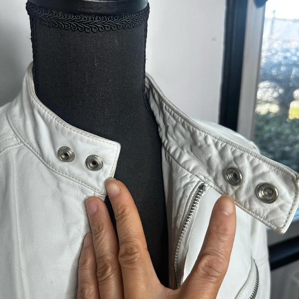 Vintage Diesel White Leather Zip-Up Jacket - Picture 11 of 17